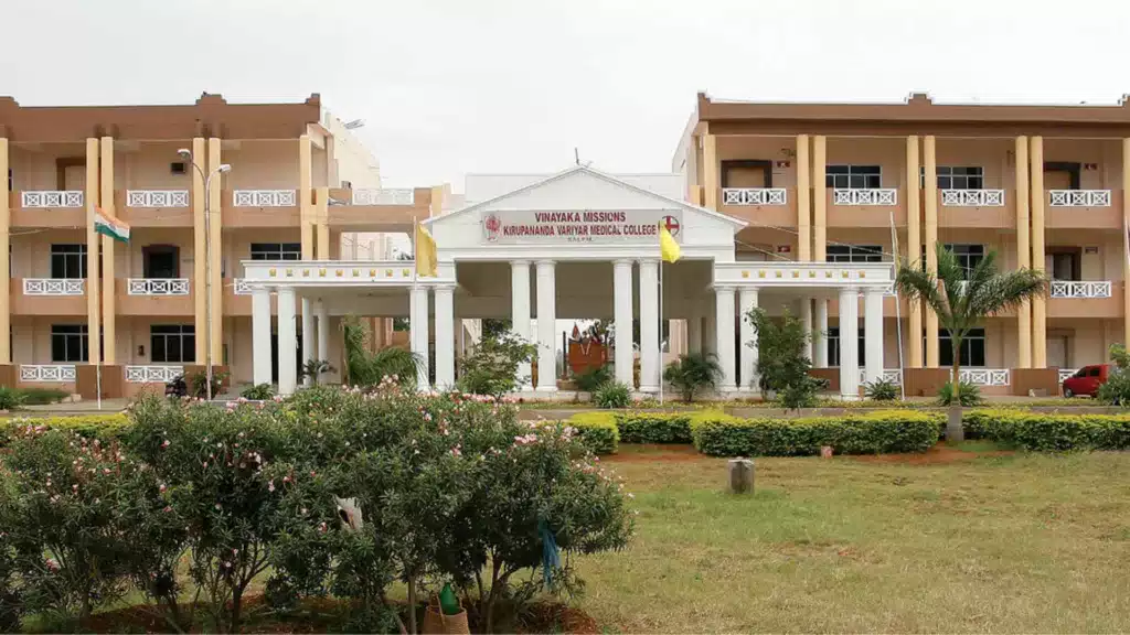 Vinayaka Missions Kirupananda Variyar Medical College, Salem